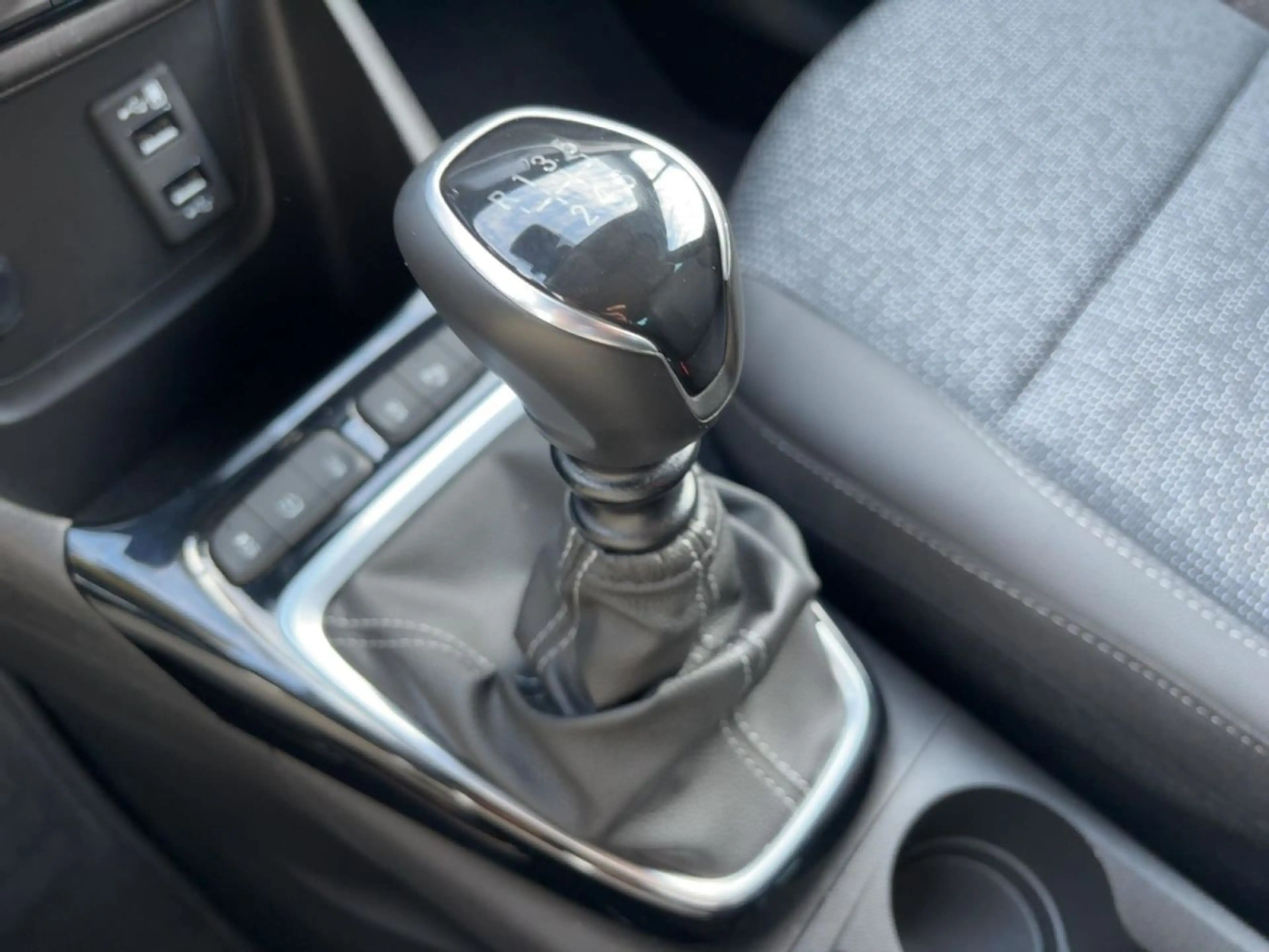 Opel Crossland Elegance Tech-Paket, AHK — photo 14