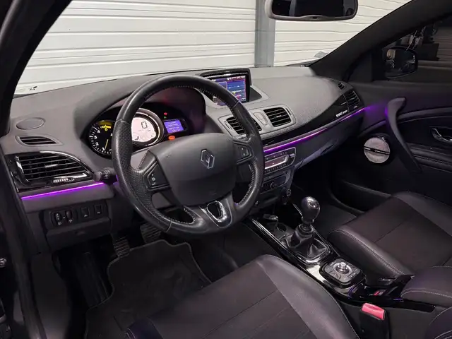 Renault Megane view 10