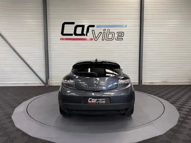 Renault Megane view 5