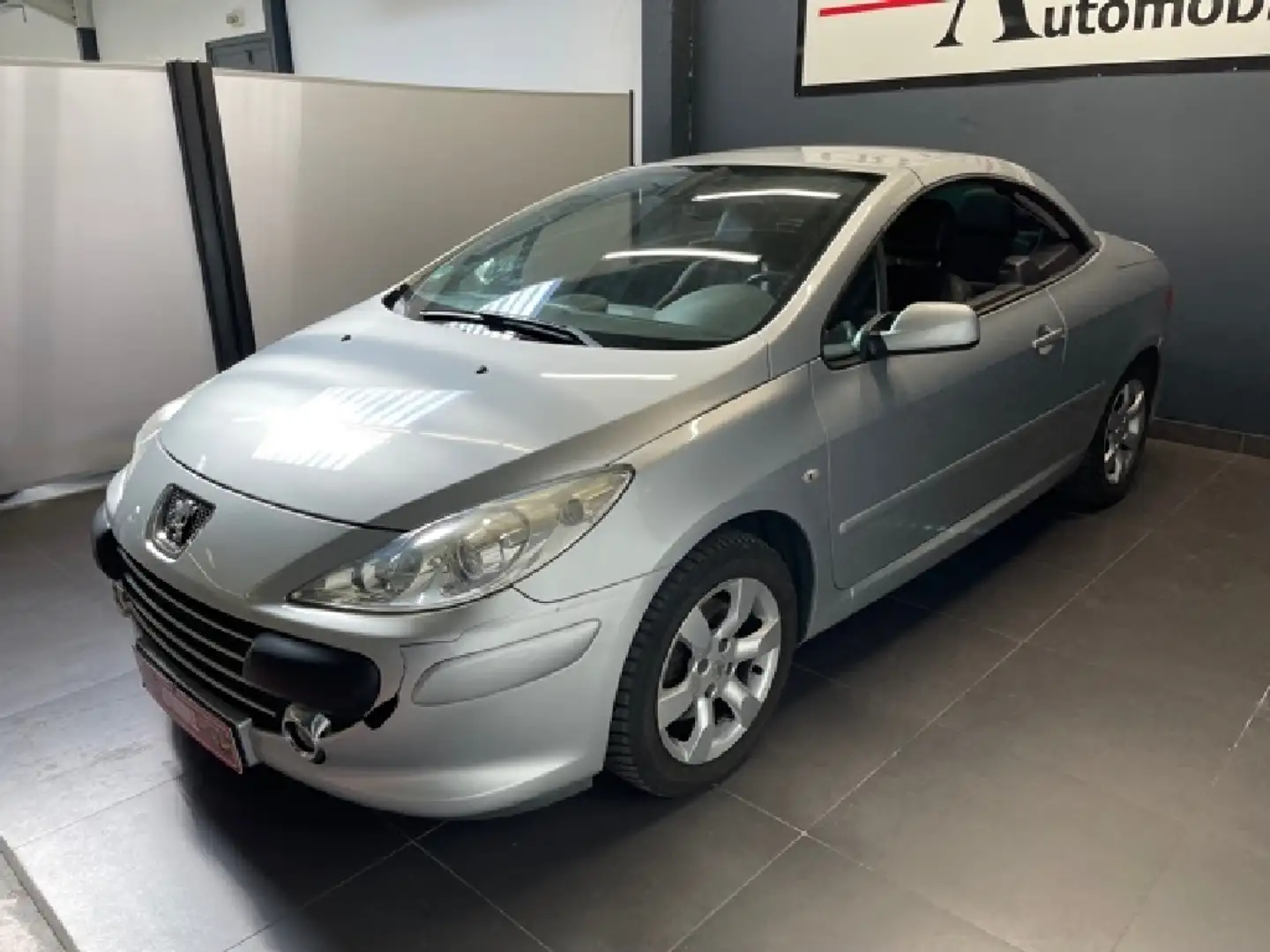 Peugeot 307 2.0 HDi 16V 136 CV - 2