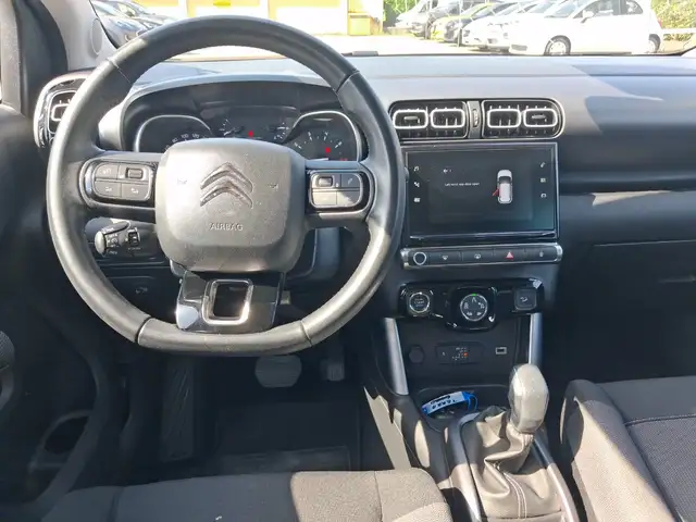 Citroen C3 Aircross view 11