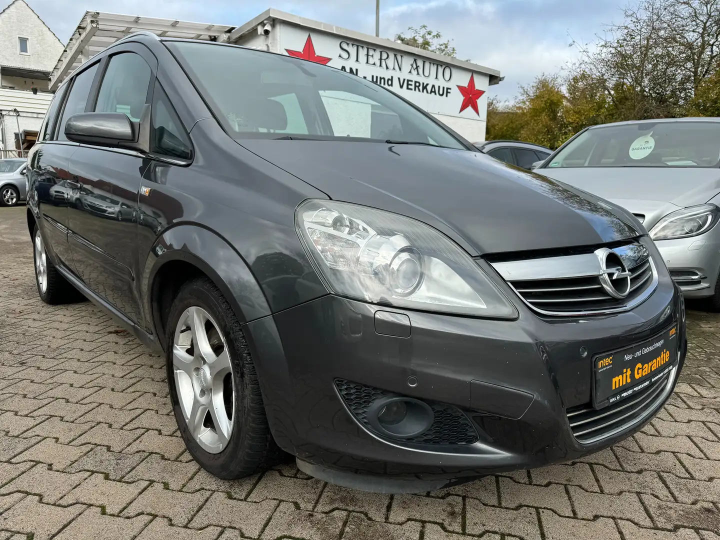 Opel Zafira Innovation "110 Jahre"*Garantie*7Sitzer* Grau - 1