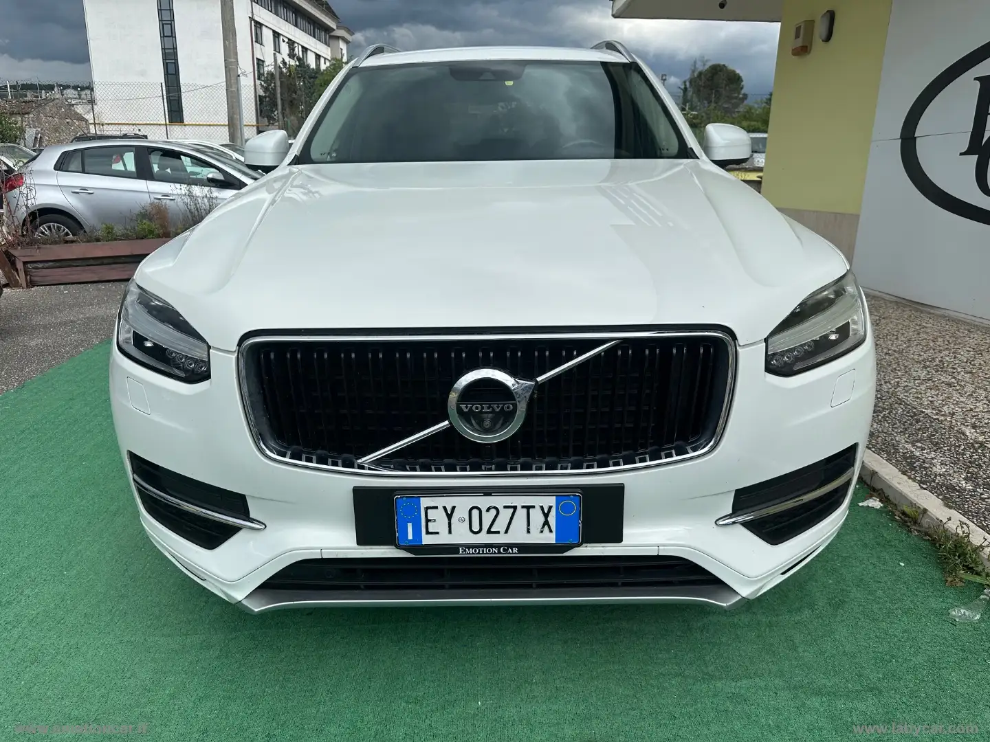 Volvo XC90 D5 AWD Geartronic Kinetic - 2015 Weiß - 2