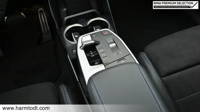 BMW Ix1 view 12
