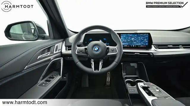 BMW Ix1 view 11