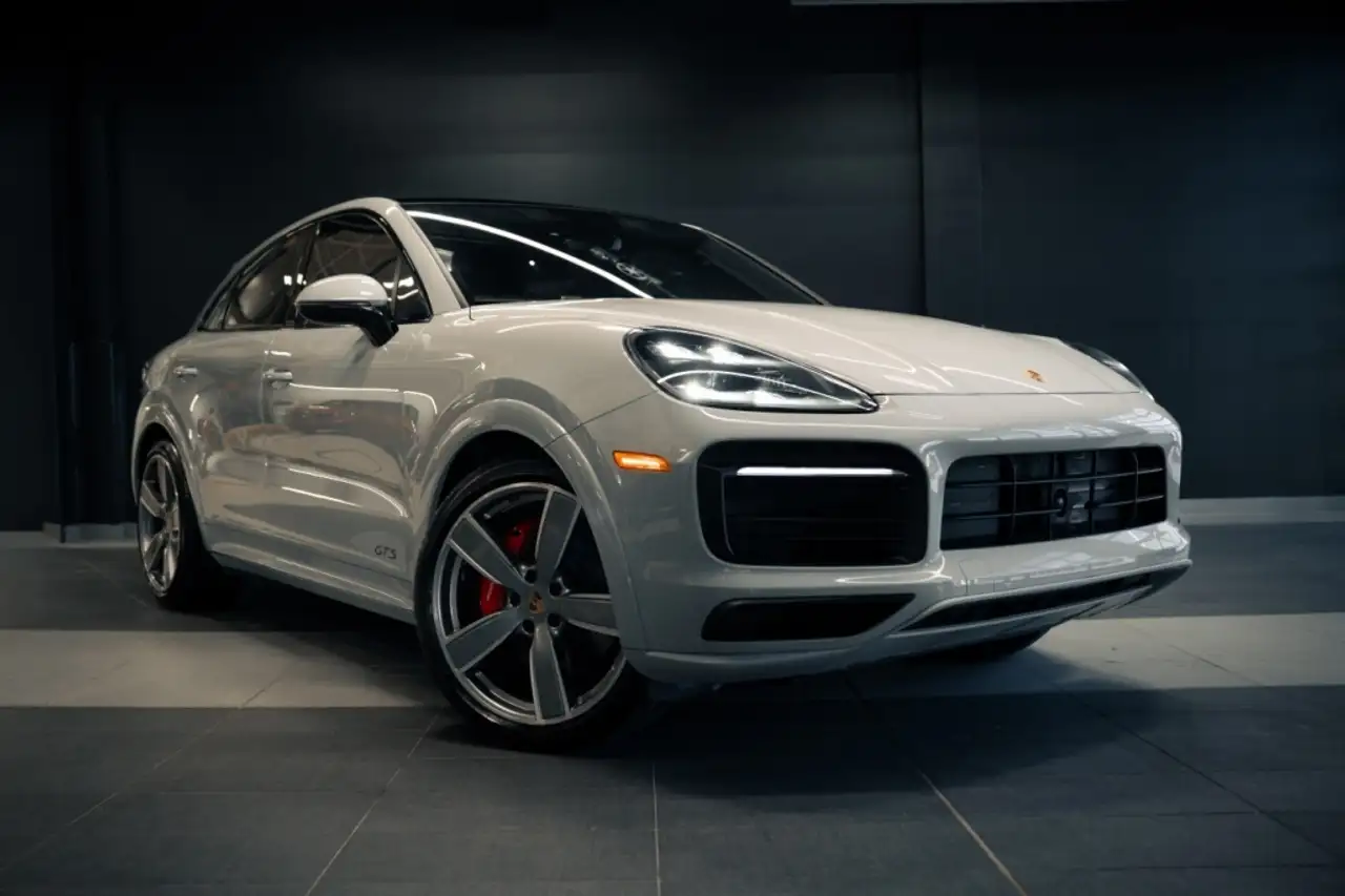 2023 Porsche Cayenne