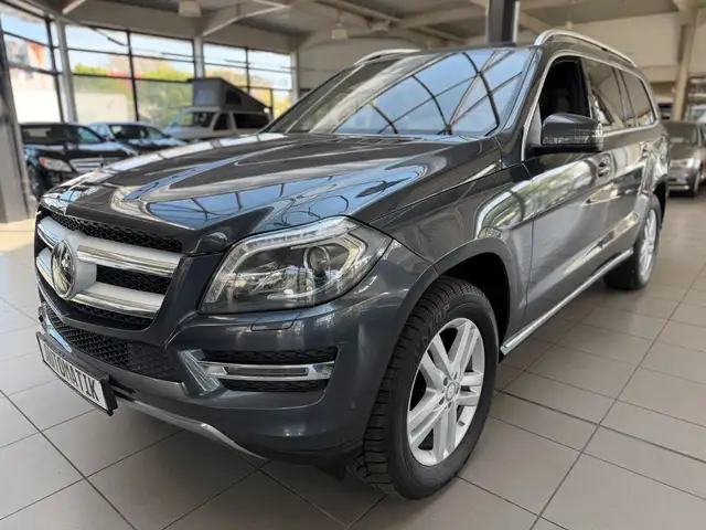 Mercedes-Benz GL 350 4Matic*7Sitzer*Automatik*AT-Motor*SHZ*