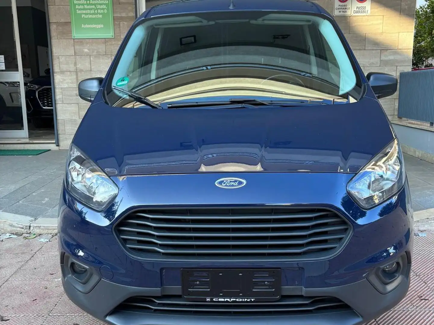 Ford TRANSIT COURIER Bleu - 1