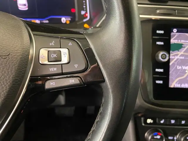 Volkswagen Tiguan view 22