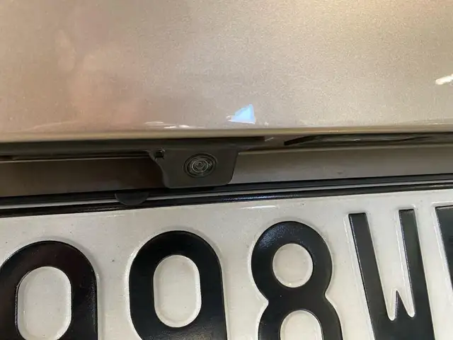 Volkswagen Tiguan view 14