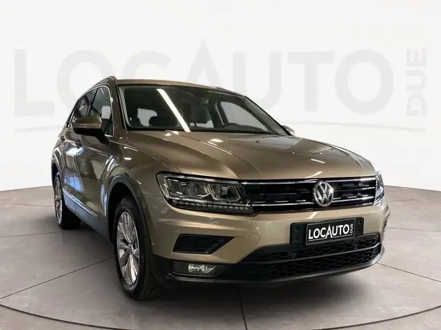 Volkswagen Tiguan view 26