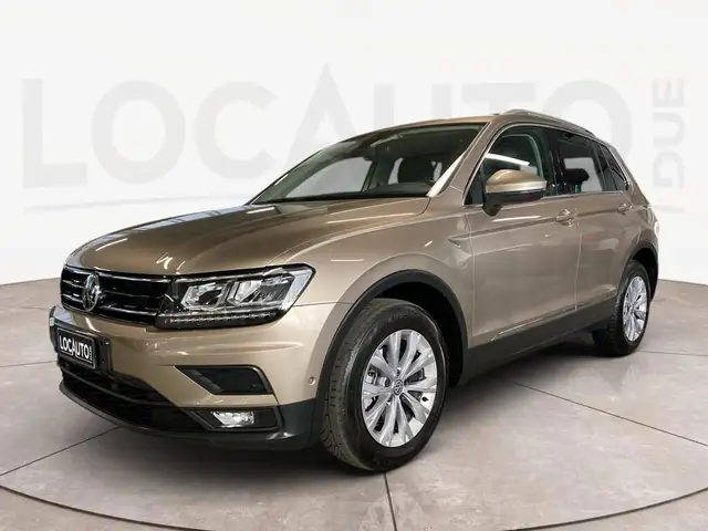 Volkswagen Tiguan view 28