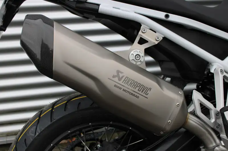 BMW F 900 GS - foto 2