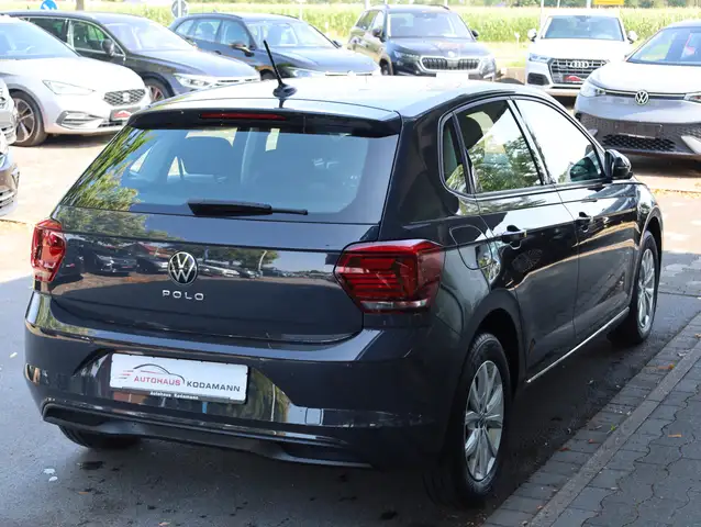 Volkswagen Polo view 9