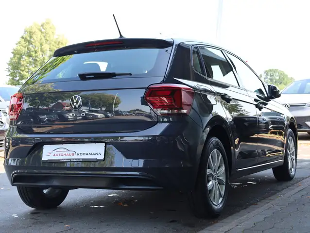 Volkswagen Polo view 10