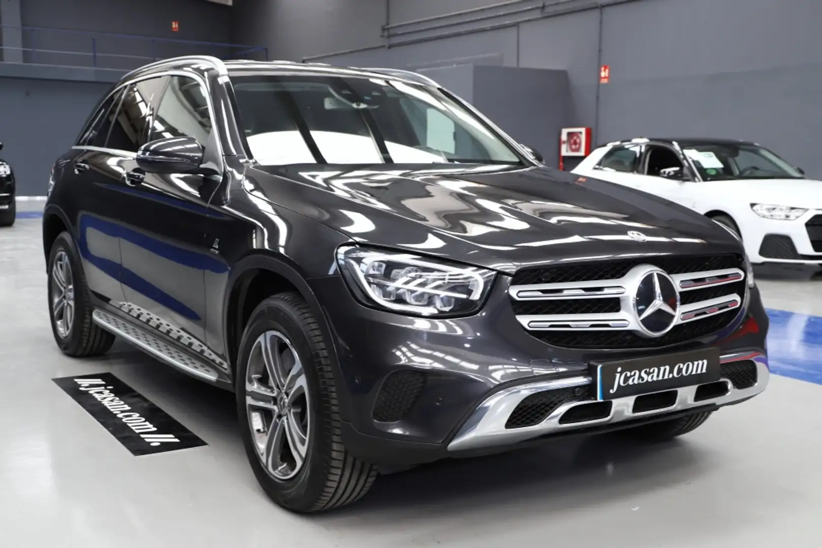 Mercedes-Benz GLC 200 200d 4Matic 9G-Tronic Gris - 2