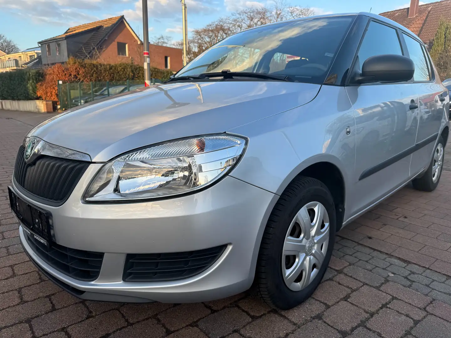 Skoda Fabia Special-KLIMA-AHK Grau - 1