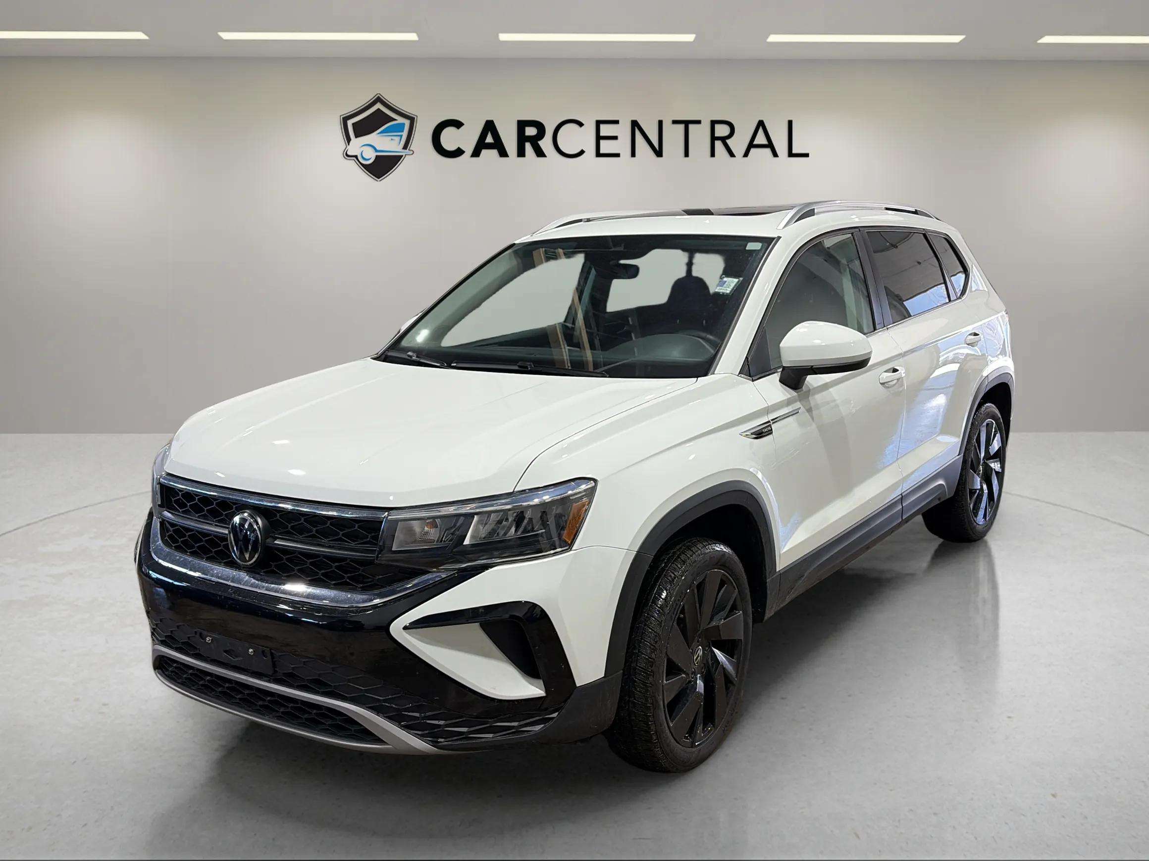 White 2024 Volkswagen Taos SUV / Crossover 7-Speed Automatic