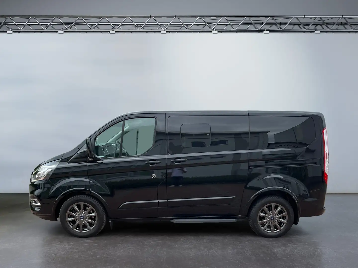 Ford Tourneo Custom Titanium 310 L1 2.0 TDCi KLIMA Noir - 2