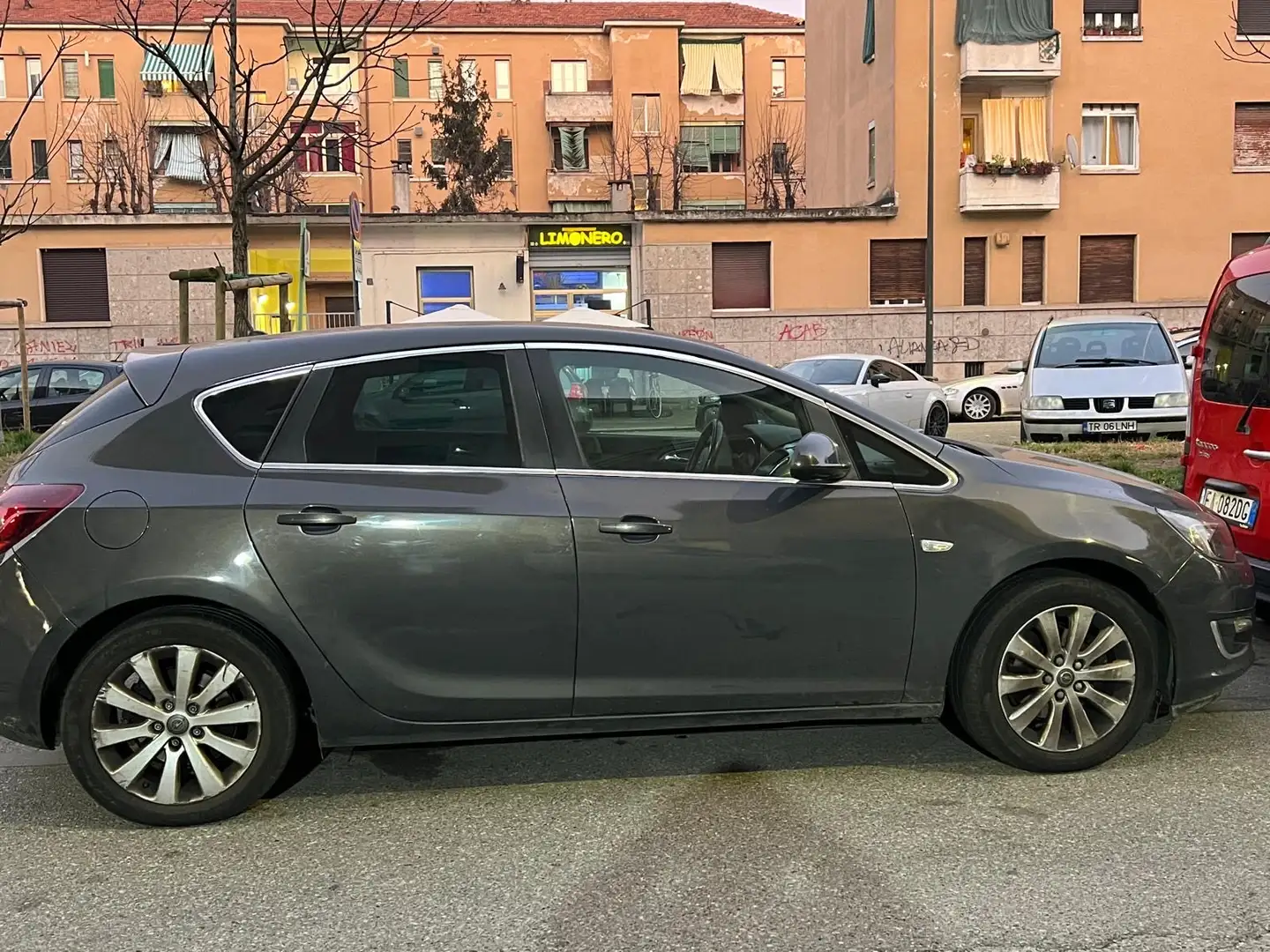 Opel Astra 5p 1.7 cdti Business 130cv - 2