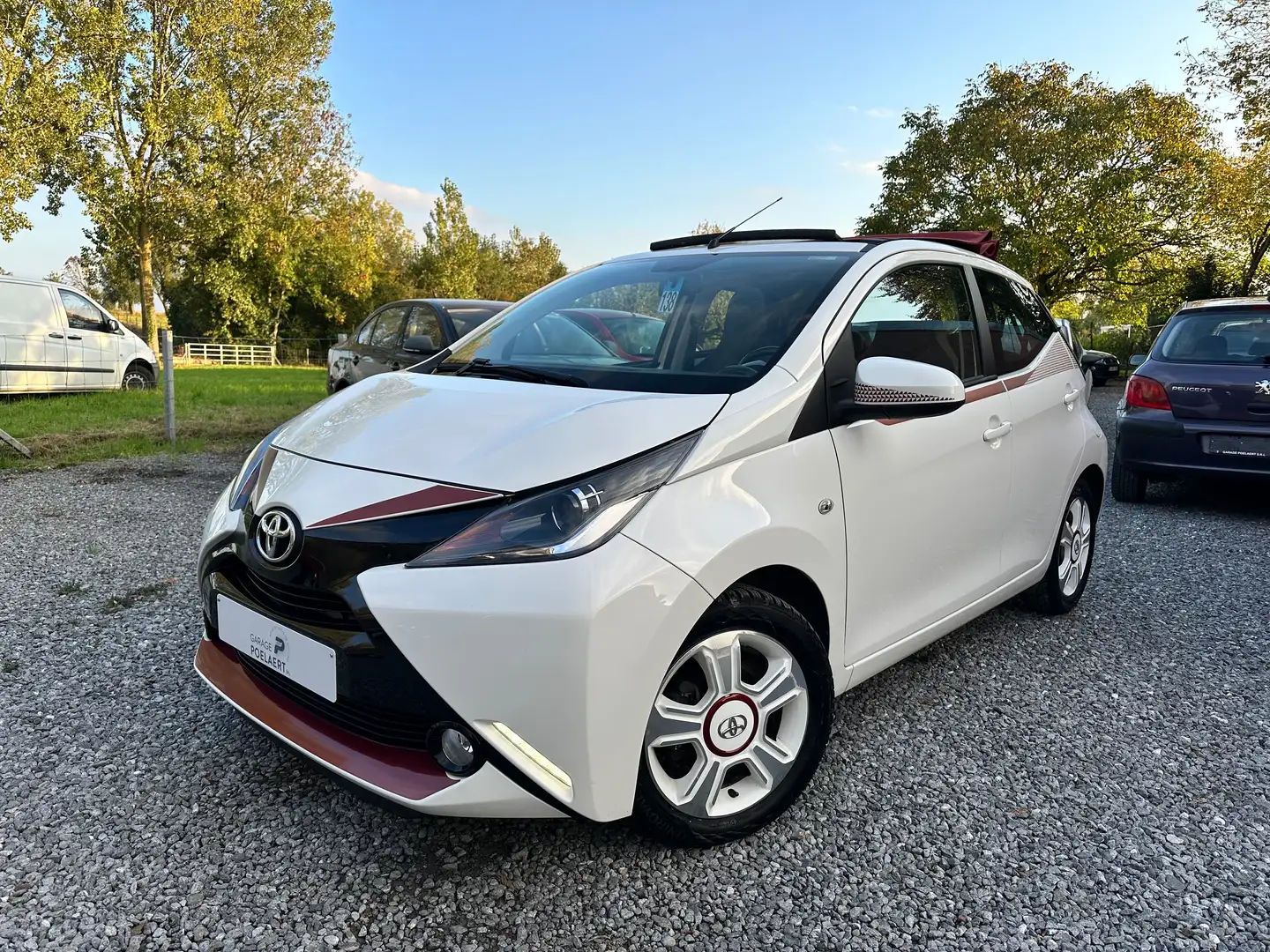 Toyota Aygo Aygo 1.0i VVT-i / Toit ouvrant / Camera de recul Wit - 1