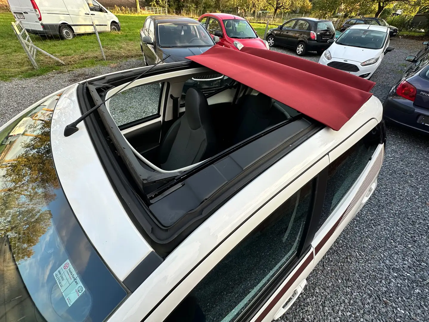 Toyota Aygo Aygo 1.0i VVT-i / Toit ouvrant / Camera de recul Wit - 2