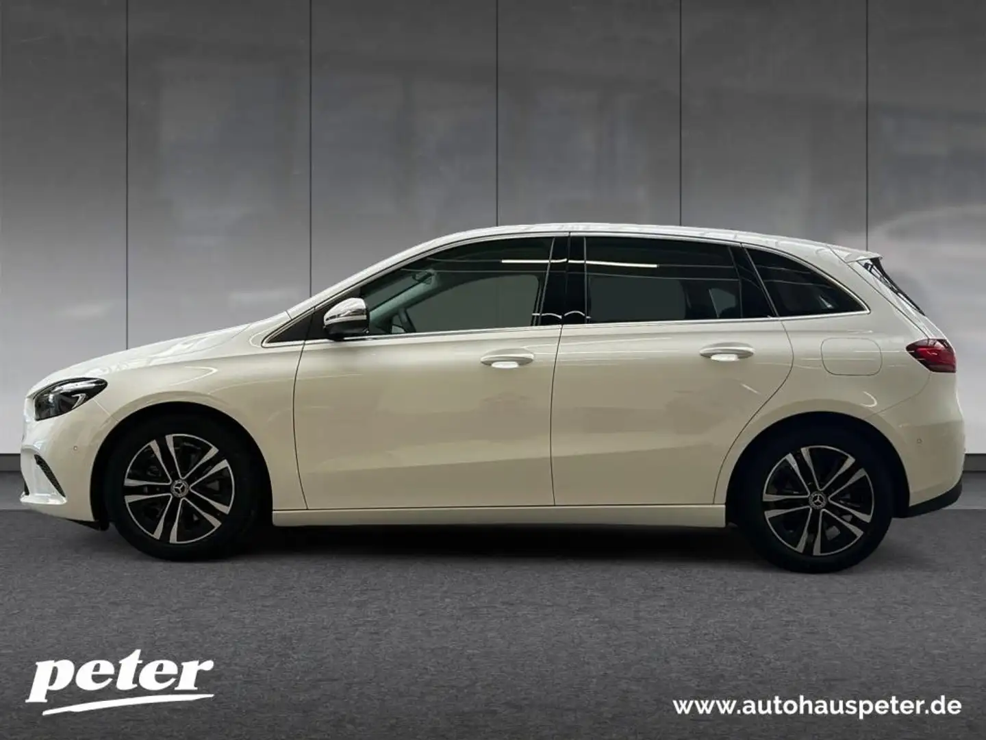 Mercedes-Benz B 180 Progressive Line Advanced, AHV Weiß - 2