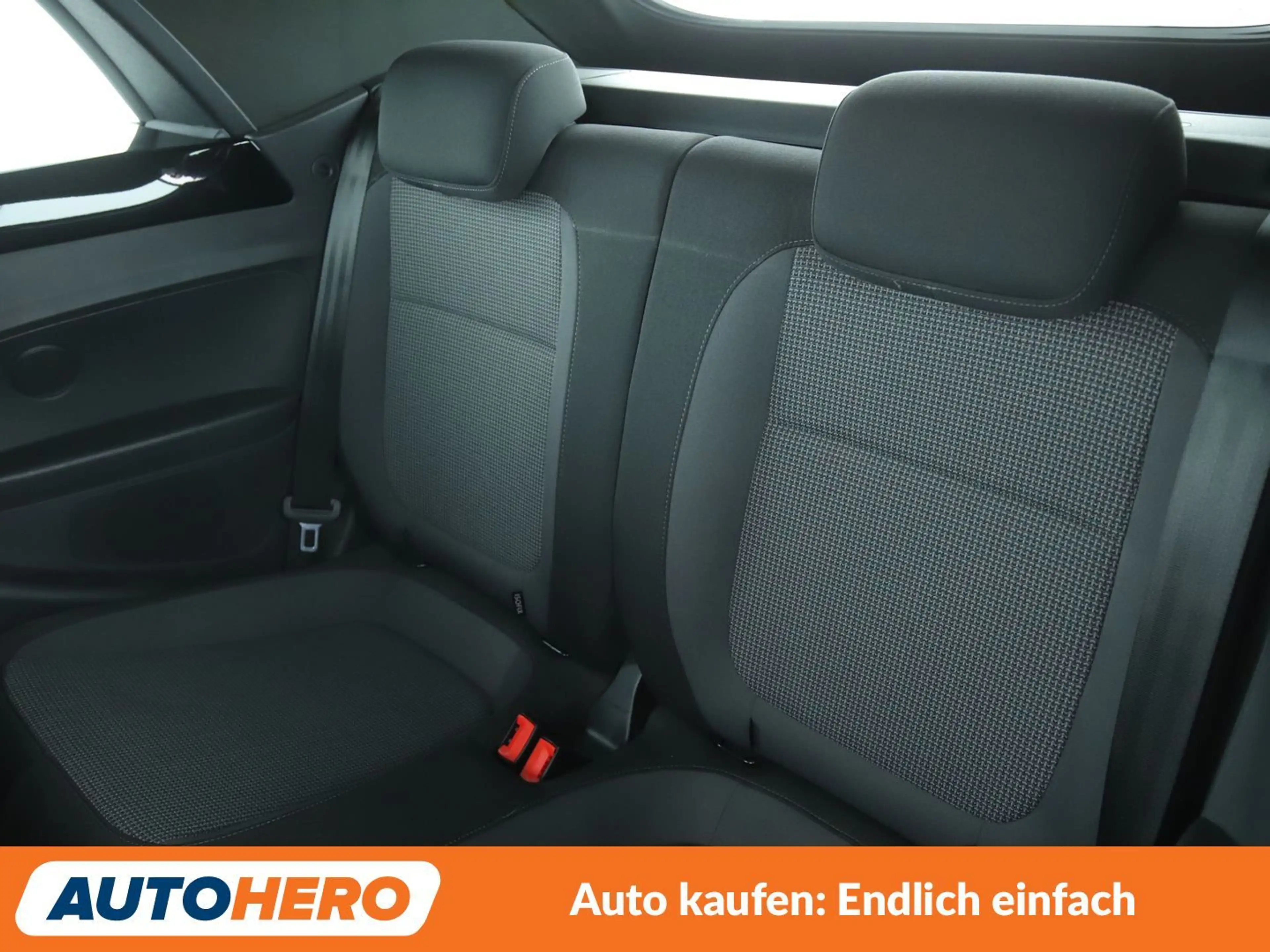 Volkswagen Beetle 1.2 TSI Design BMT*PDC*SHZ*CABRIO*GARANTIE* — photo 14