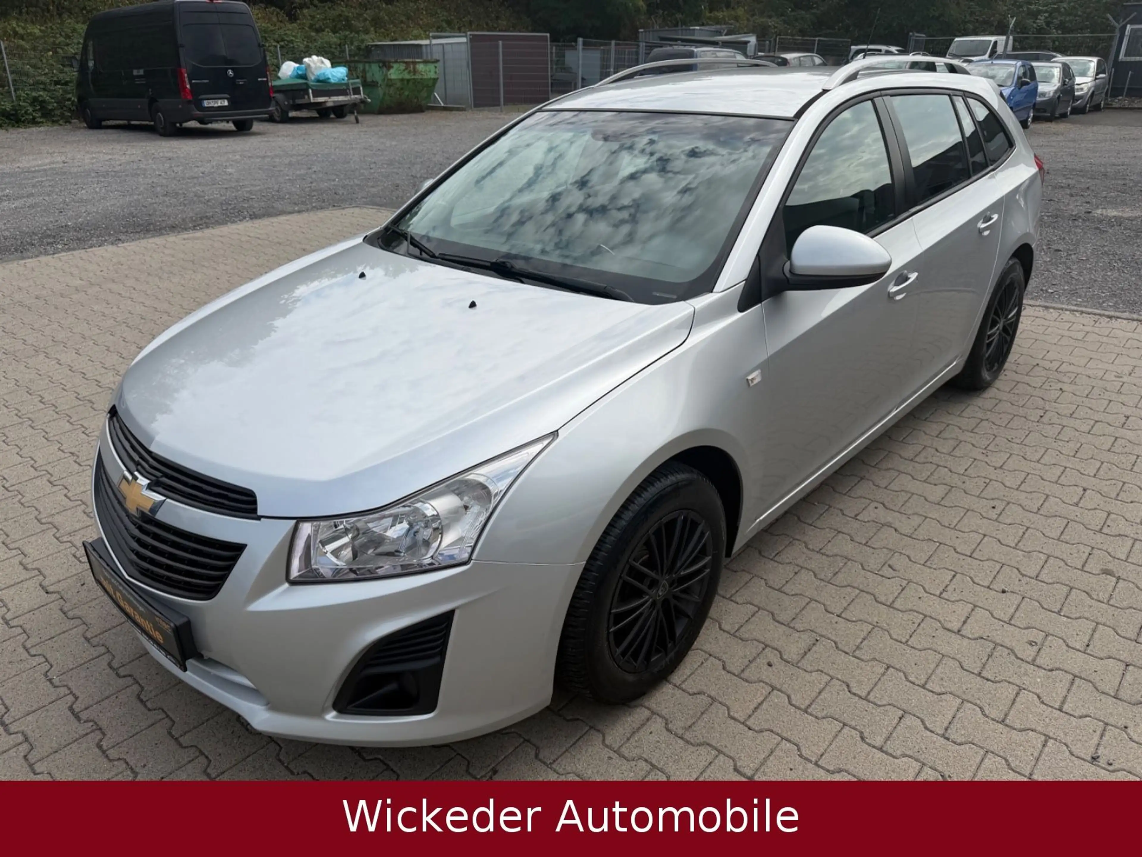 Chevrolet Cruze Station Wagon LS+Tüv Neu/Klima — photo 3