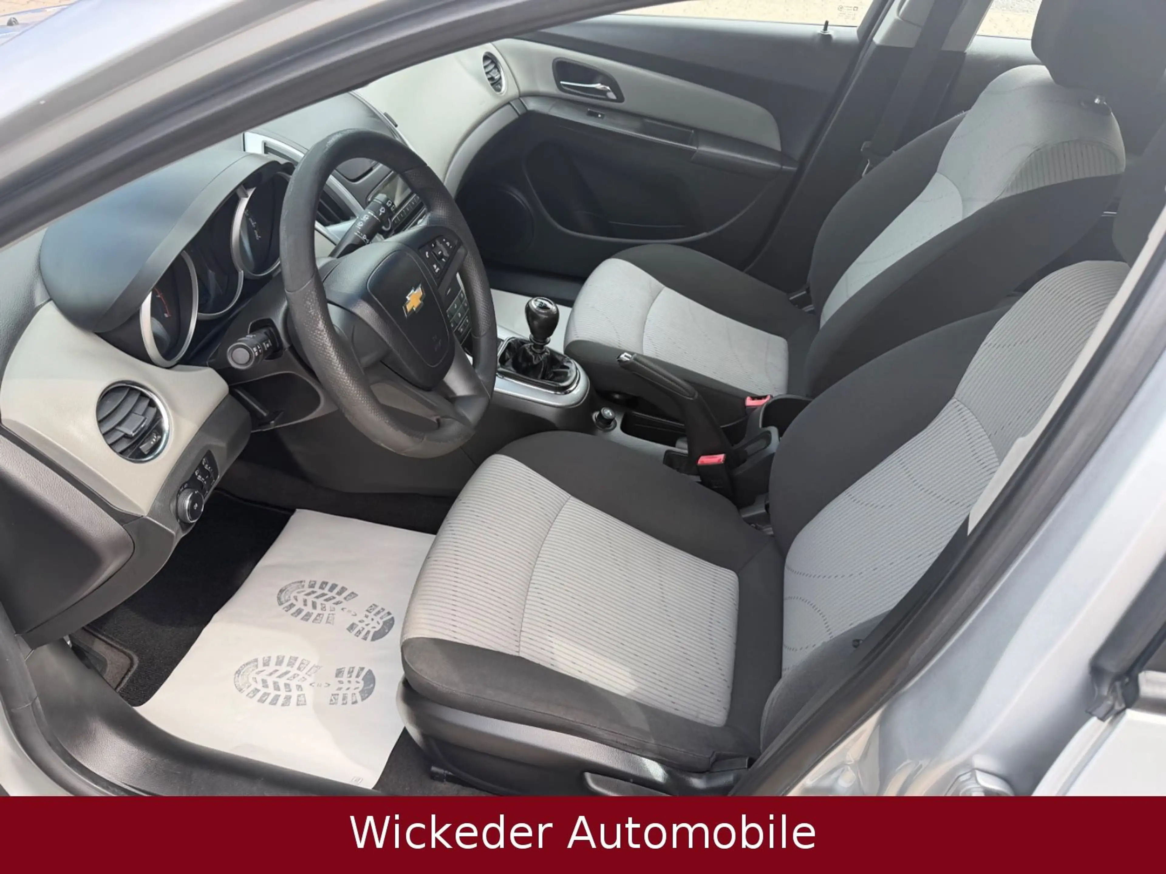 Chevrolet Cruze Station Wagon LS+Tüv Neu/Klima — photo 7