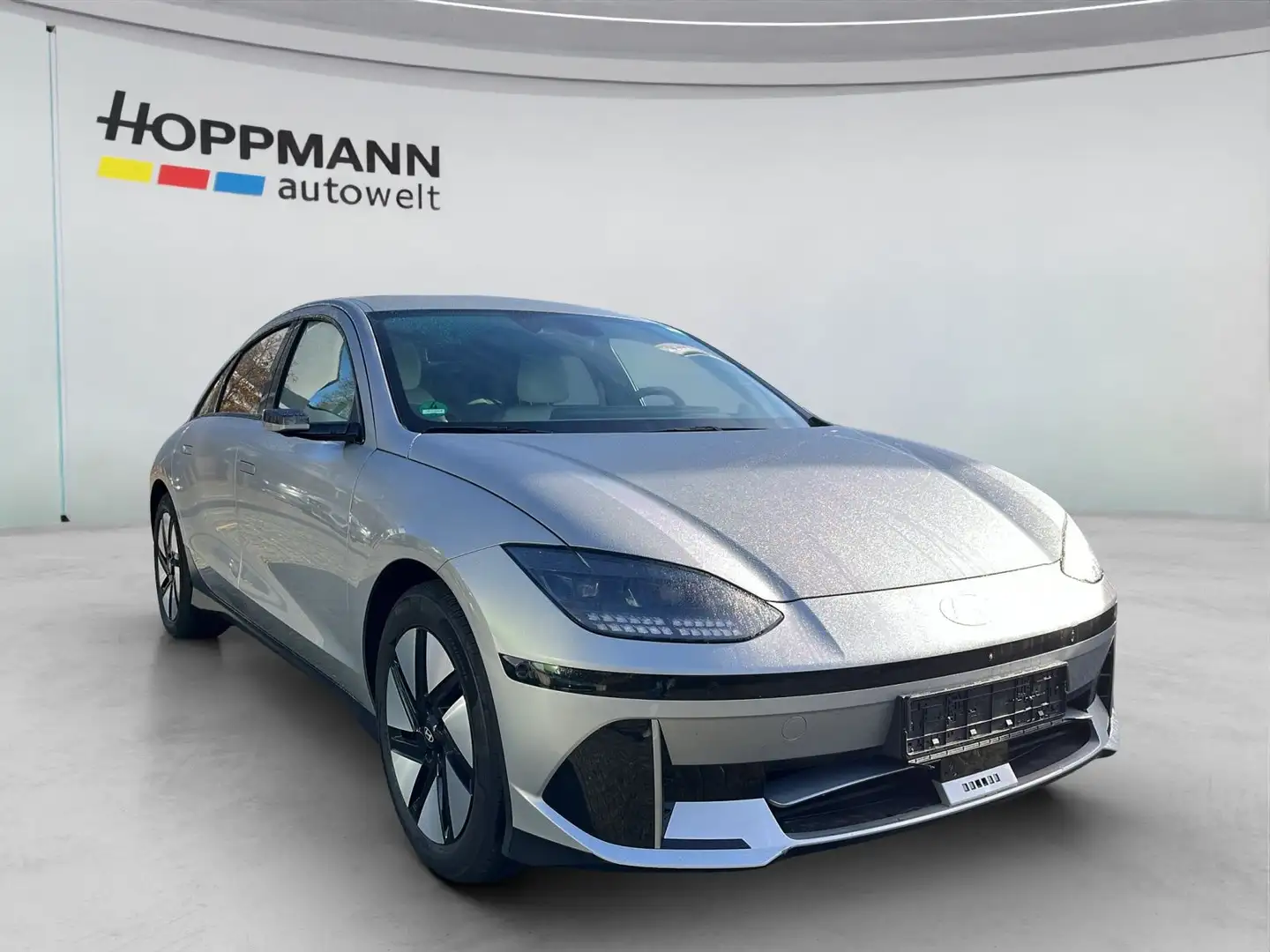 Hyundai IONIQ 6, UNIQ, digitale Außenspiegel Silber - 2