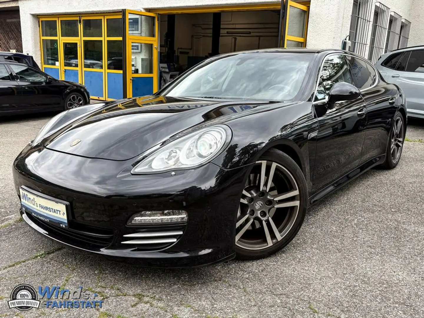 Porsche Panamera 4 S Voll !!! Schwarz - 1