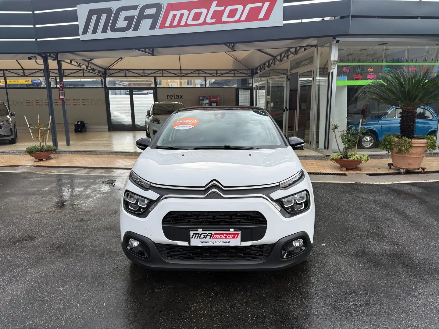 Citroen C3 1.2 puretech Shine s&s 83cv neopatentati my20 Bianco - 2