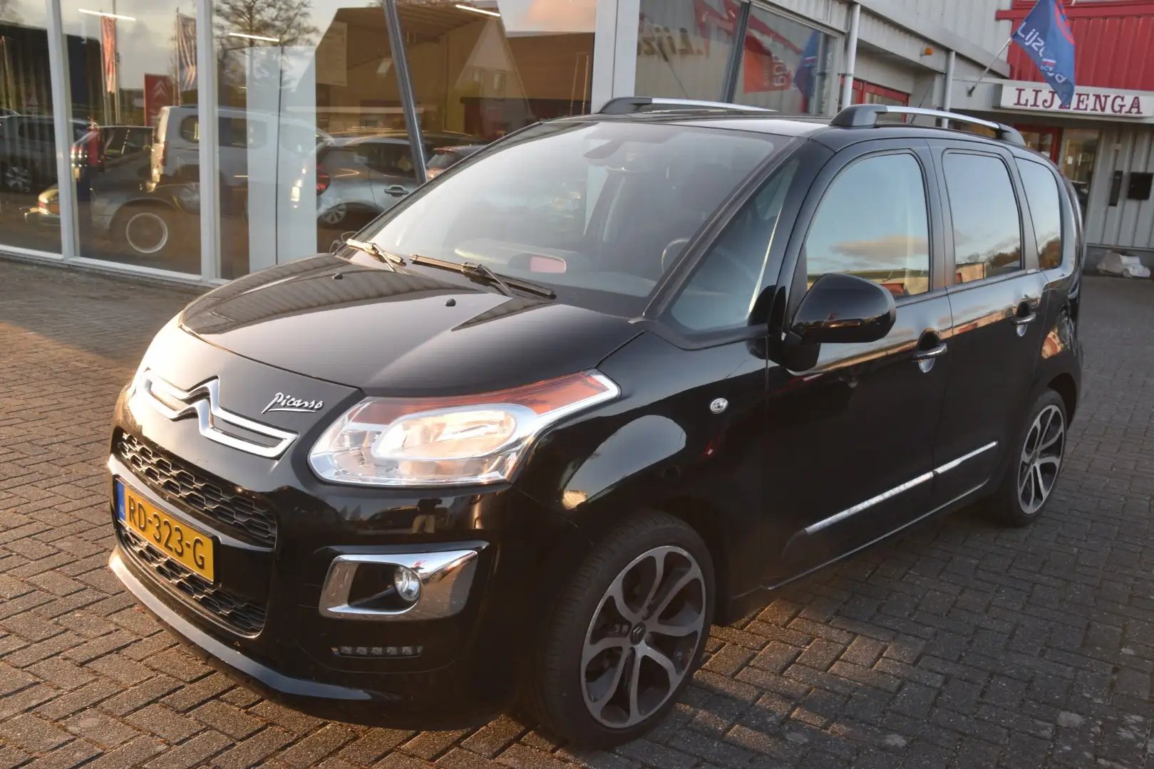Citroen C3 Picasso 1.6 VTi Exclusive Clima | Trekhaak | PDC | LMV | B Negro - 2