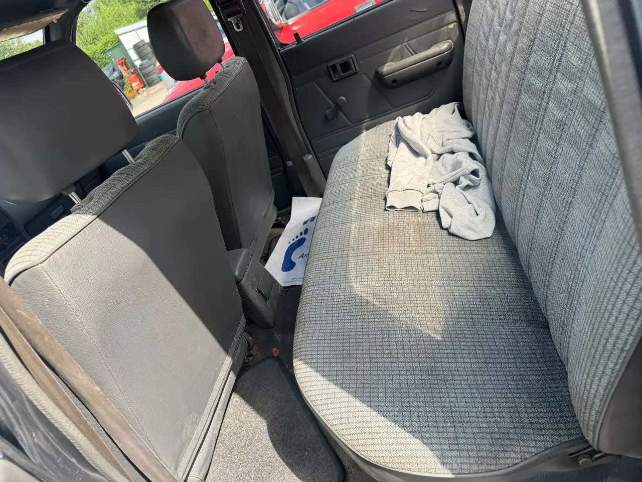 Toyota Hilux 2.4 D 4WD SR5, foto 8