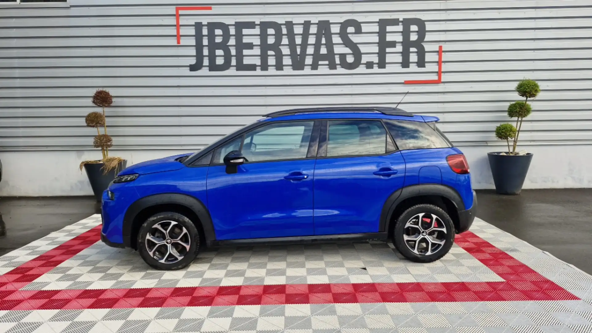 Citroen C3 Aircross PURETECH 110 SS BVM6 SHINE Bleu - 1