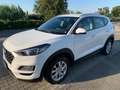 Hyundai TUCSON Tucson 1.7 crdi Xpossible 2wd 115cv Blanc - thumbnail 1