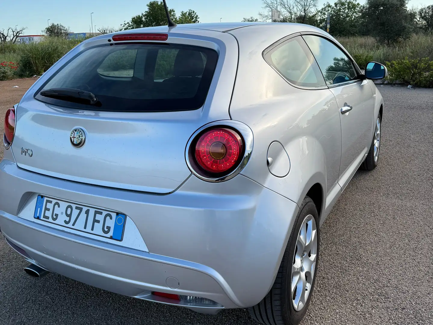 Alfa Romeo MiTo MiTo 2008 1.6 jtdm Distinctive 120cv Argento - 1