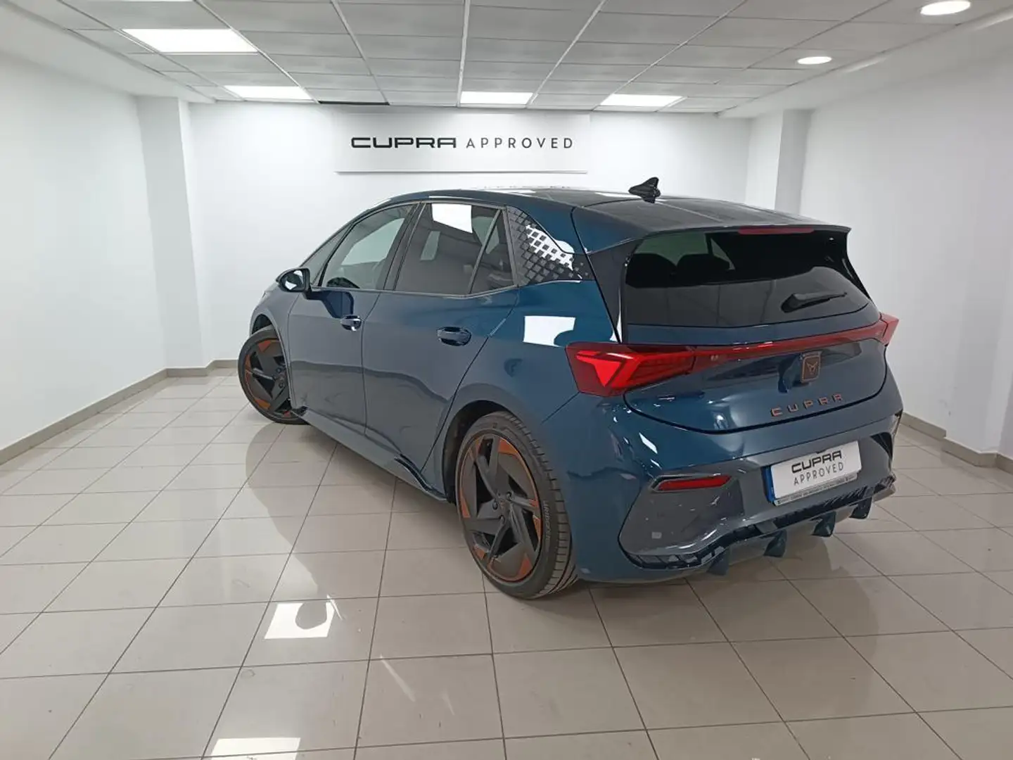 CUPRA Born 150kW 58kwh Bleu - 2