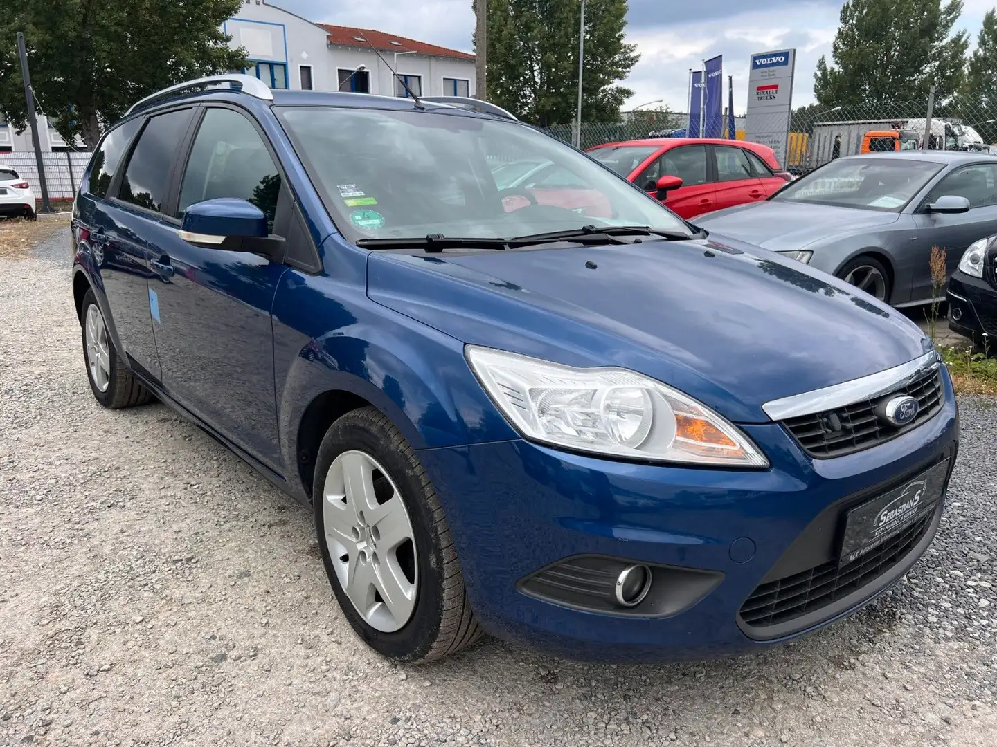 Ford Focus 1,8 Ghia Turnier Klima Blauw - 1