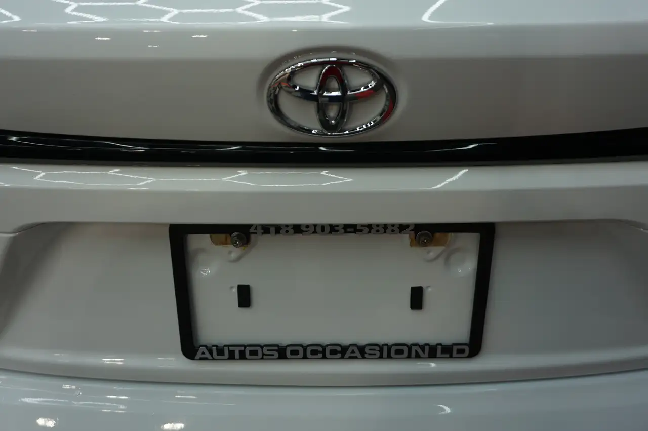 Toyota Corolla снимка Toyota Corolla