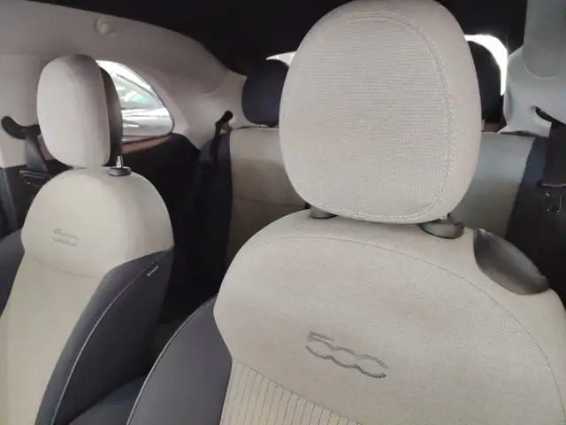 Fiat 500E view 14