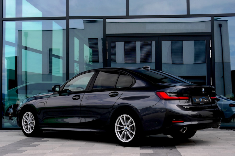 BMW 330 Hybrid PHEV Aut. *Head-up-Driving Assistent- Schi — photo 7