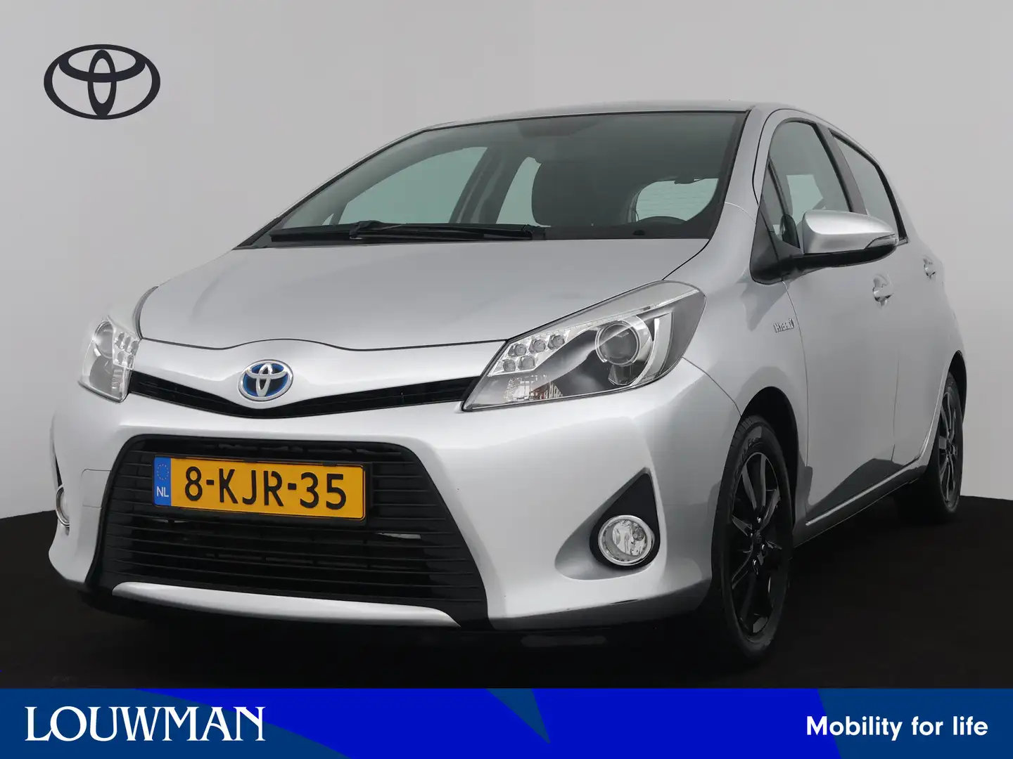 Toyota Yaris 1.5 Full Hybrid Aspiration Grijs - 1
