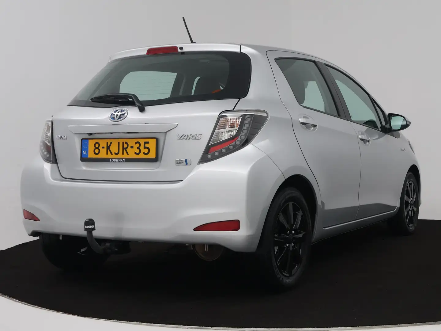Toyota Yaris 1.5 Full Hybrid Aspiration Grijs - 2