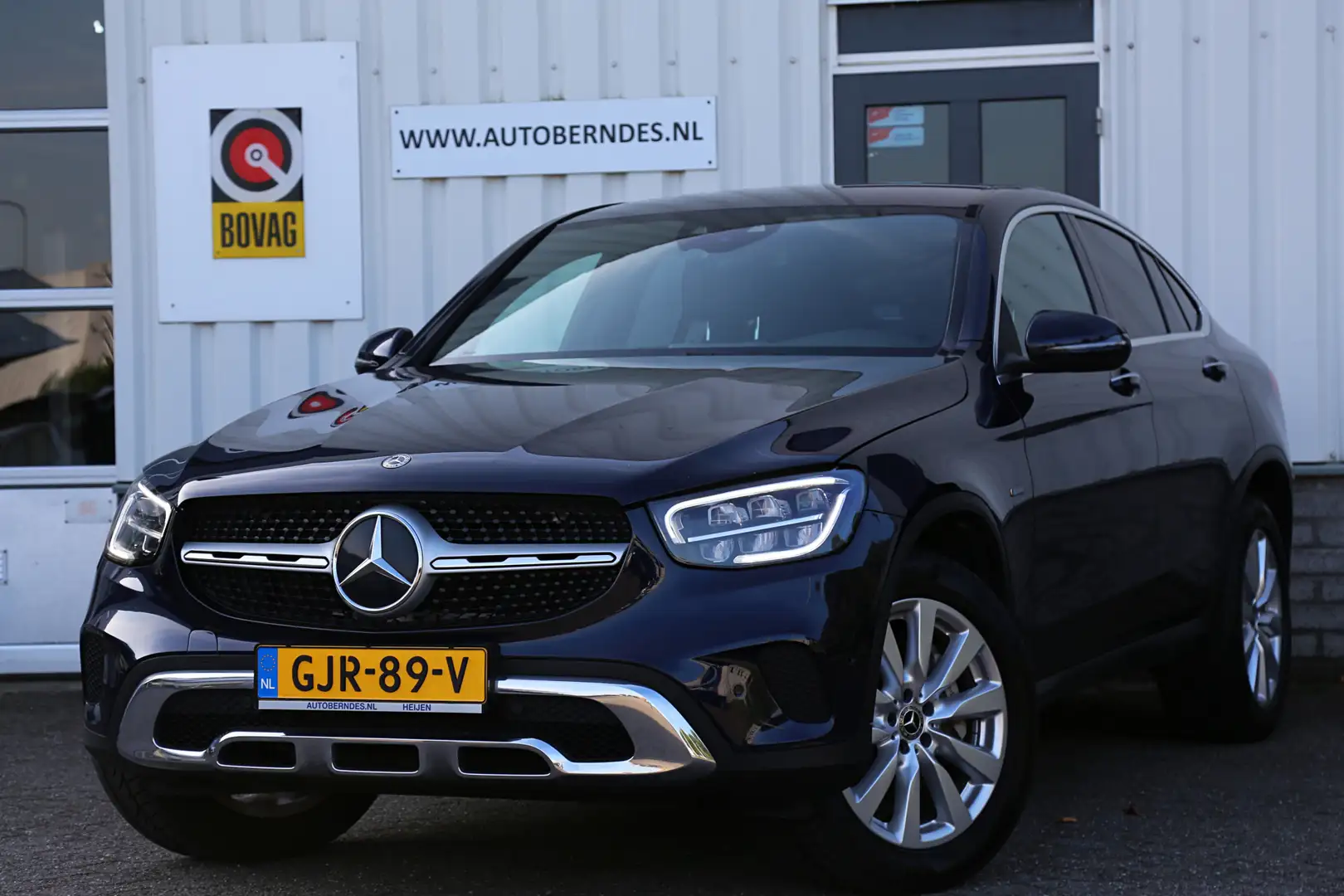 Mercedes-Benz GLC 300 Coupé 300e PHEV Plug in hybride 4MATIC*Perfect Ond Blauw - 1