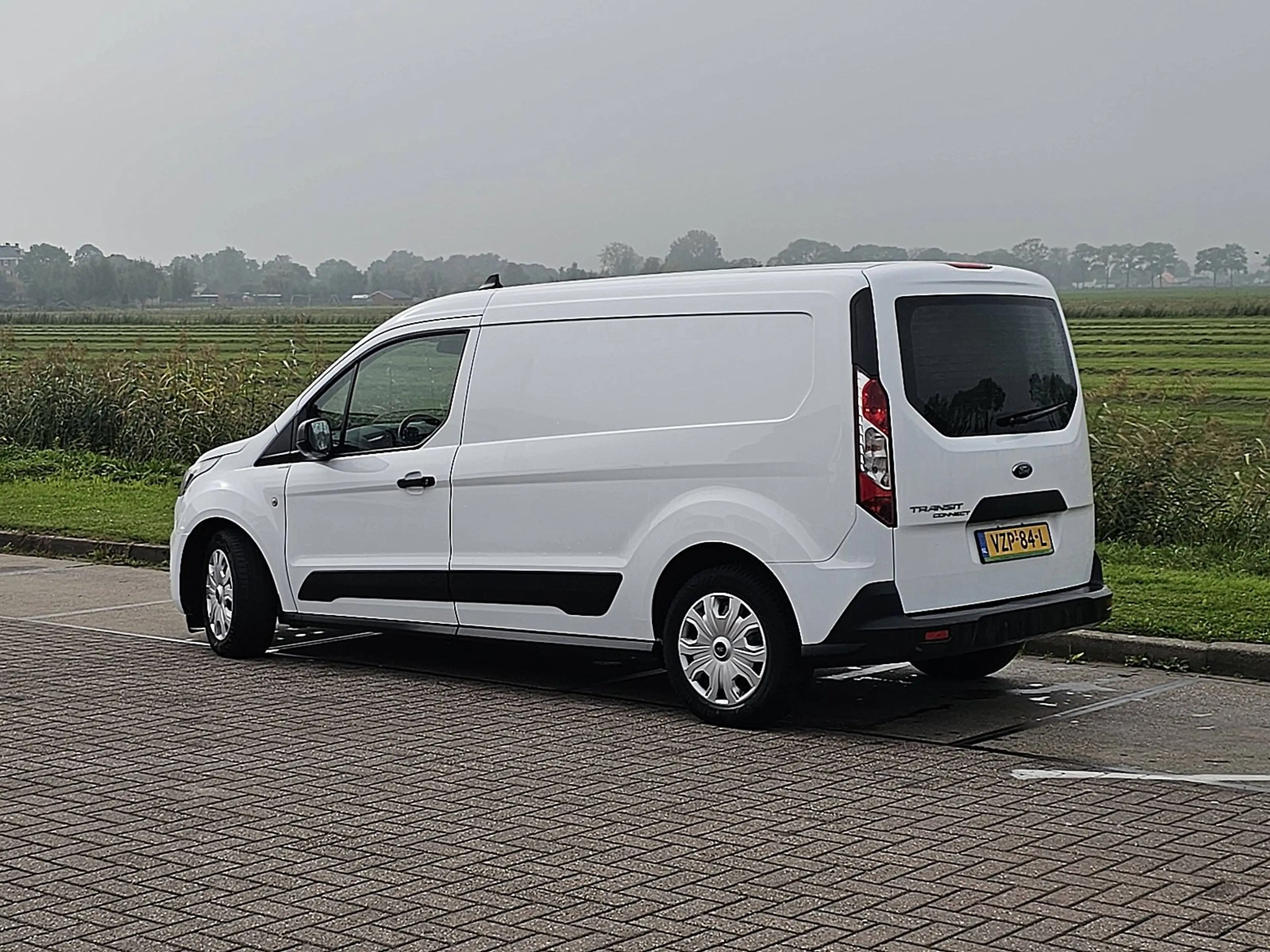 Ford Transit Connect 1.5 L2 ac EURO6 — photo 6