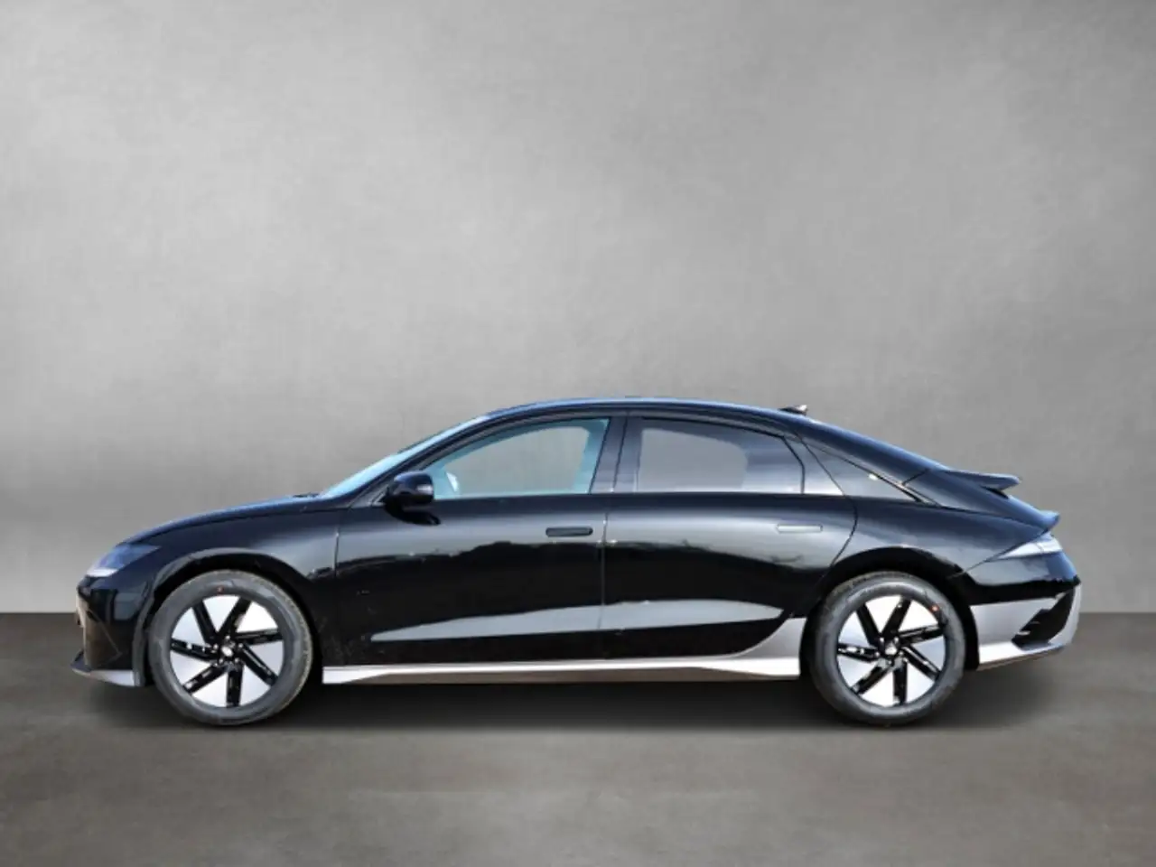 Hyundai IONIQ 6 53 kWh RWD TECHNIQ Matrix-LED HUD El. HEckklappe E 4