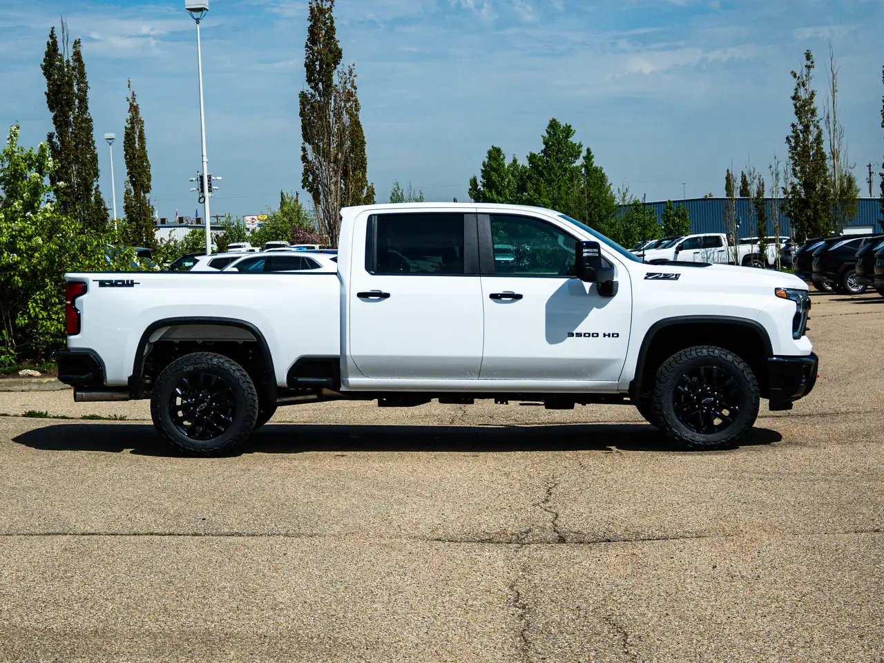 Chevrolet Silverado 3500 снимка Chevrolet Silverado 3500