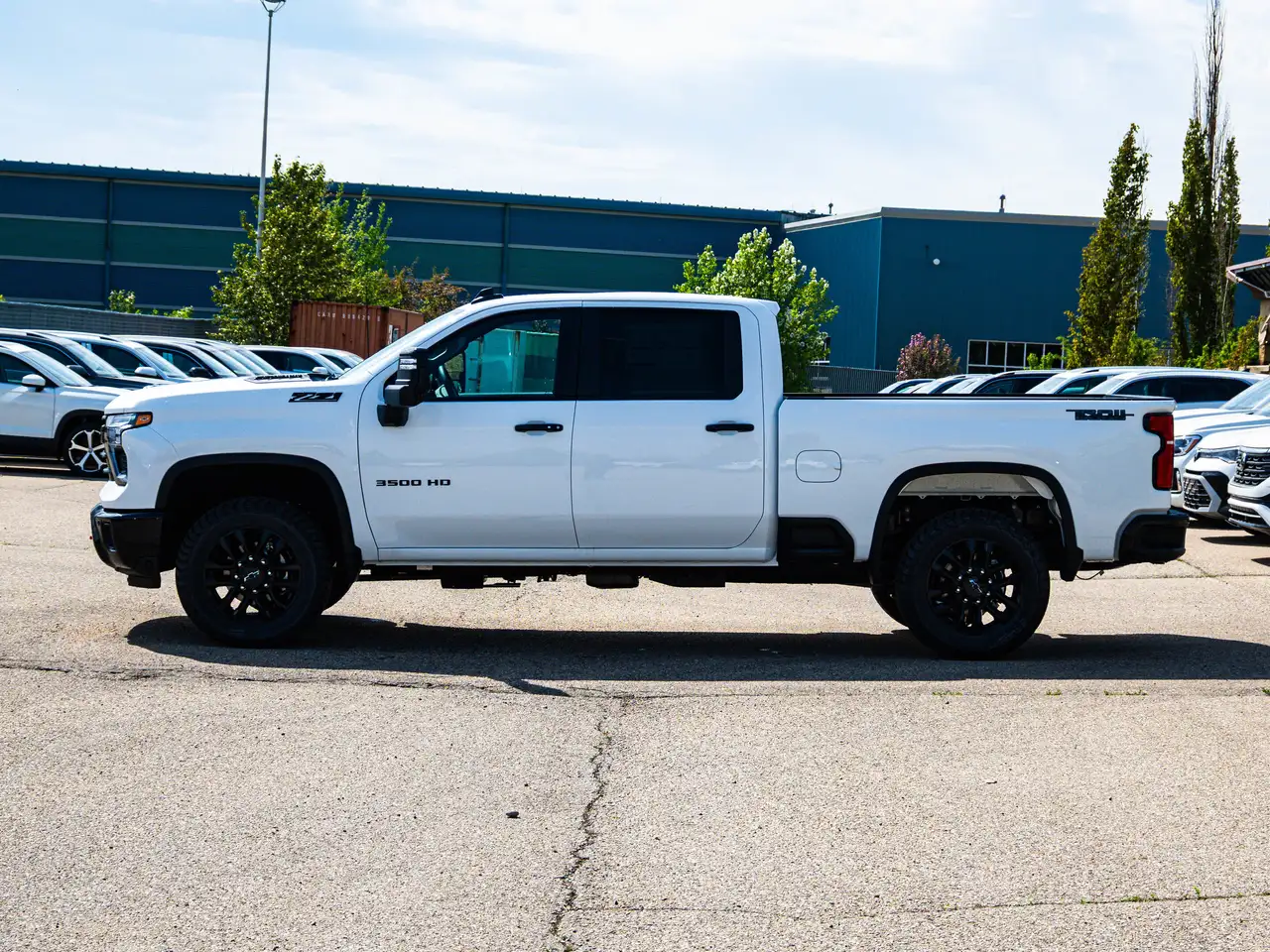 Chevrolet Silverado 3500 снимка Chevrolet Silverado 3500